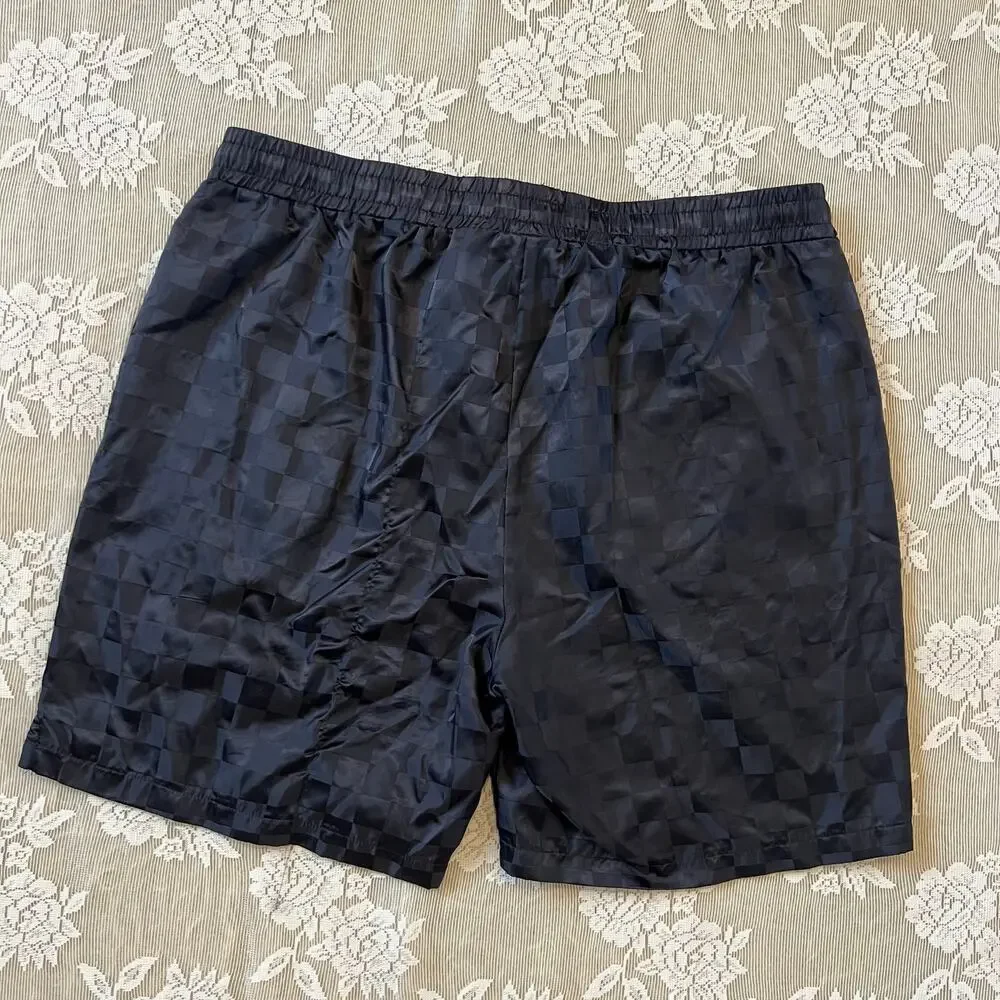 Umbro Black Checkerboard Soccer Shorts Size Large